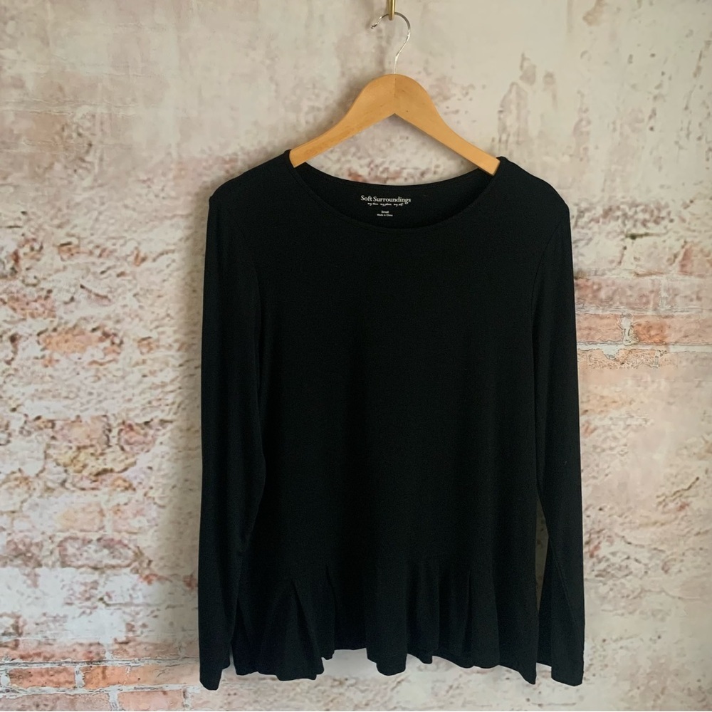 Soft Surroundings Black Long-Sleeve Ruffle Hem Top